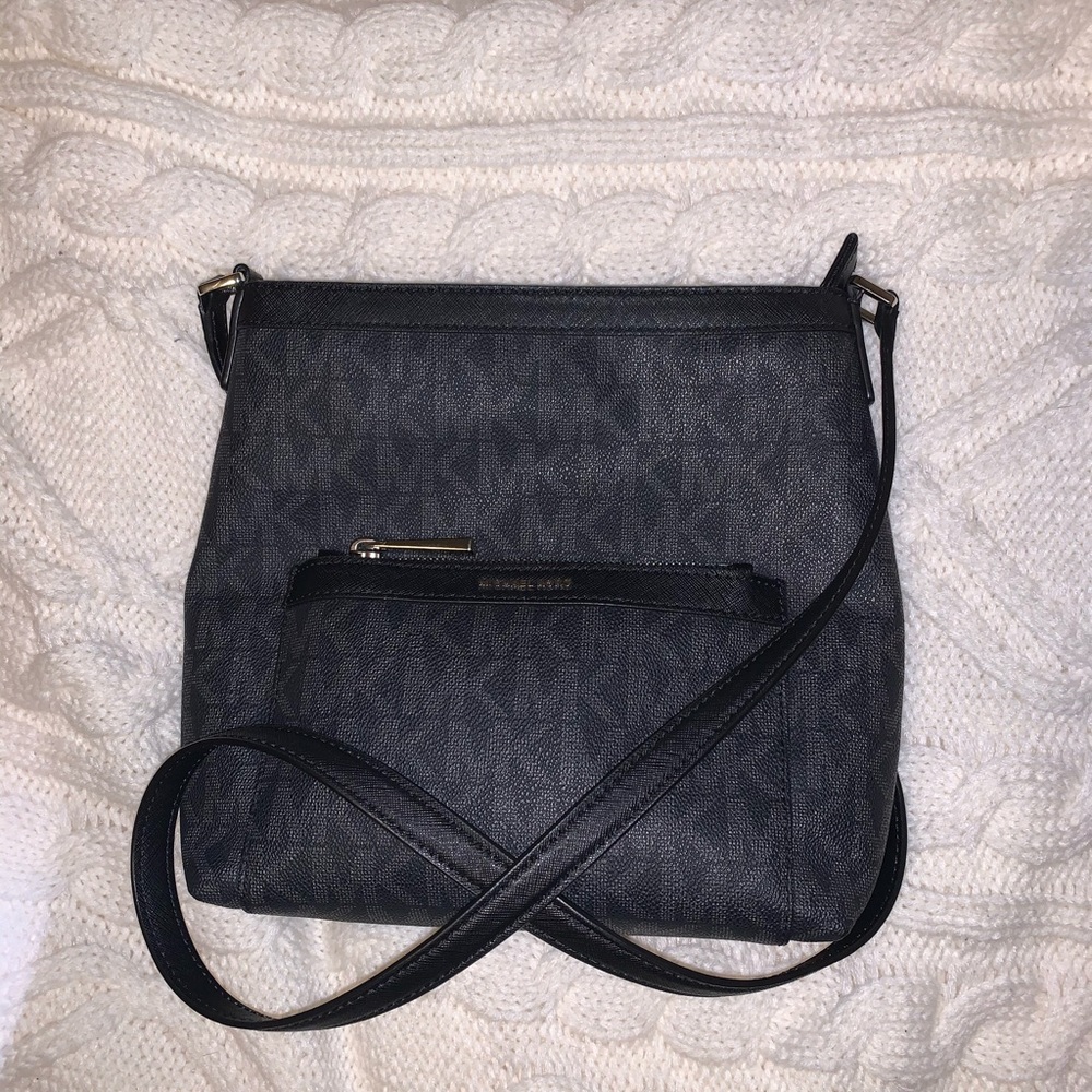 Michael Kors Morgan Medium Black MK logo bag